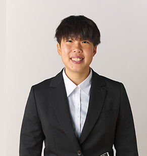石黒 彩乃 Ayano Ishiguro