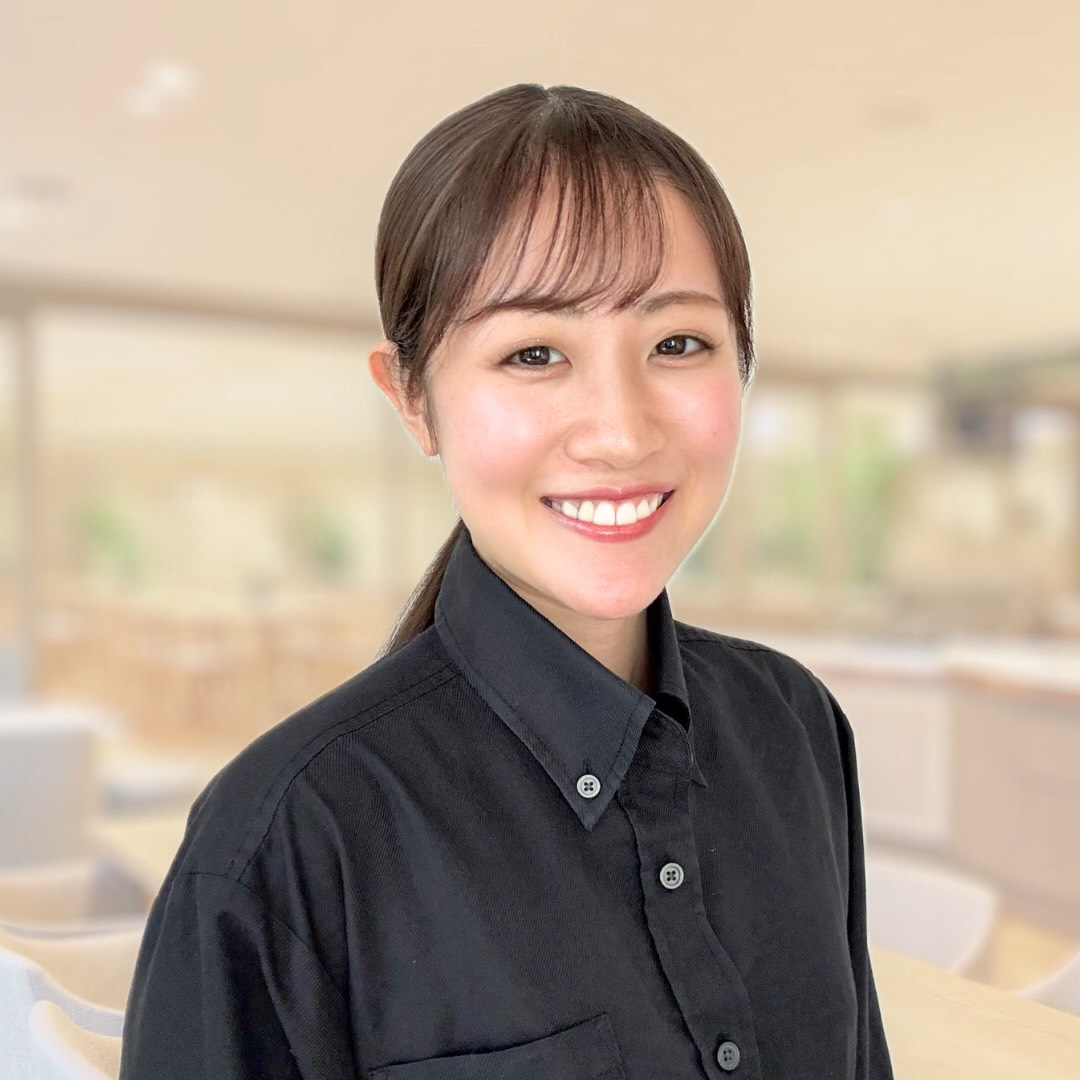 社員食堂 配属 女子栄養大学 卒業 有山　佳蘭