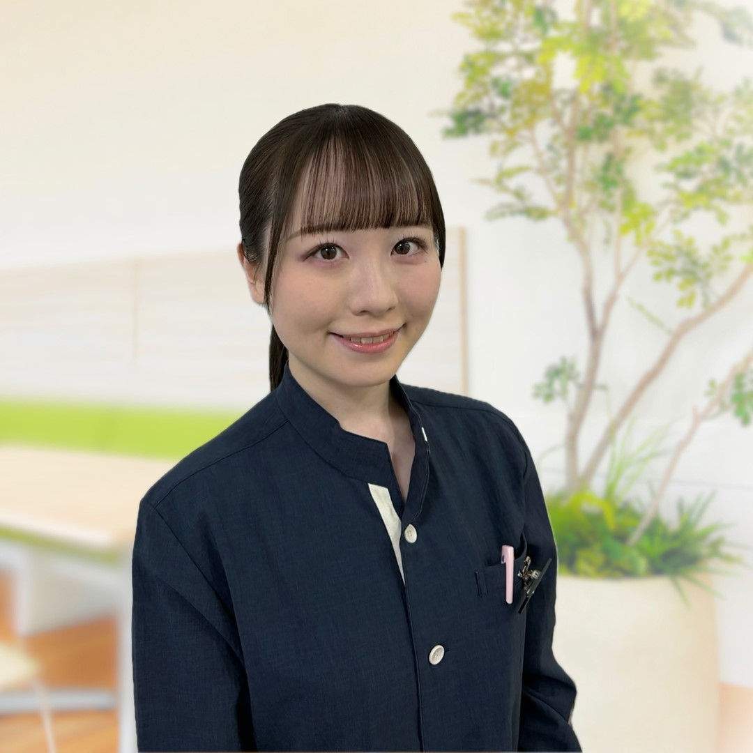 社員食堂配属 神戸松蔭大学（旧：神戸松蔭女子学院大学） 坂口 あゆみ