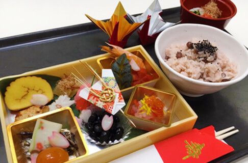 患者食常食　元旦のイベント食