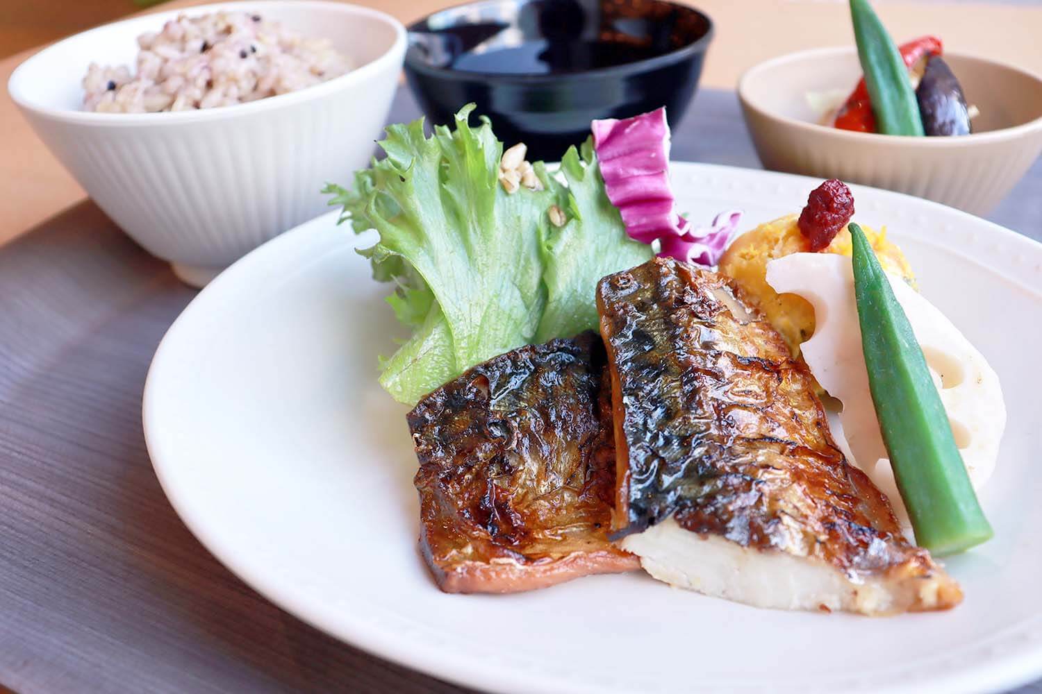 鯖の塩焼き定食