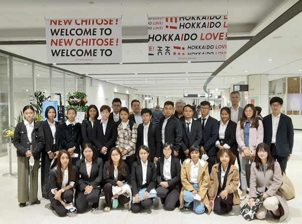 特定技能外食人財21名がミャンマーから入国。北海道内の事業所で勤務開始