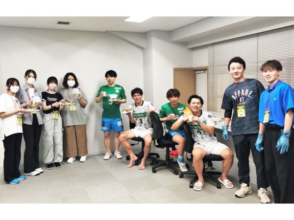 北海道文教大学の学生がFリーグ「エスポラーダ北海道」の献立作成に挑戦