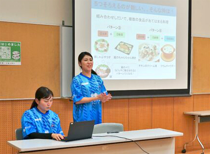 YOKOHAMAスポーツ・レクリエーションフェスティバル2023で本橋 寛子が食育セミナーを実施