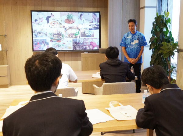 LEOC本社にて豊見城南高等学校の企業訪問「キャリア教育」を実施
