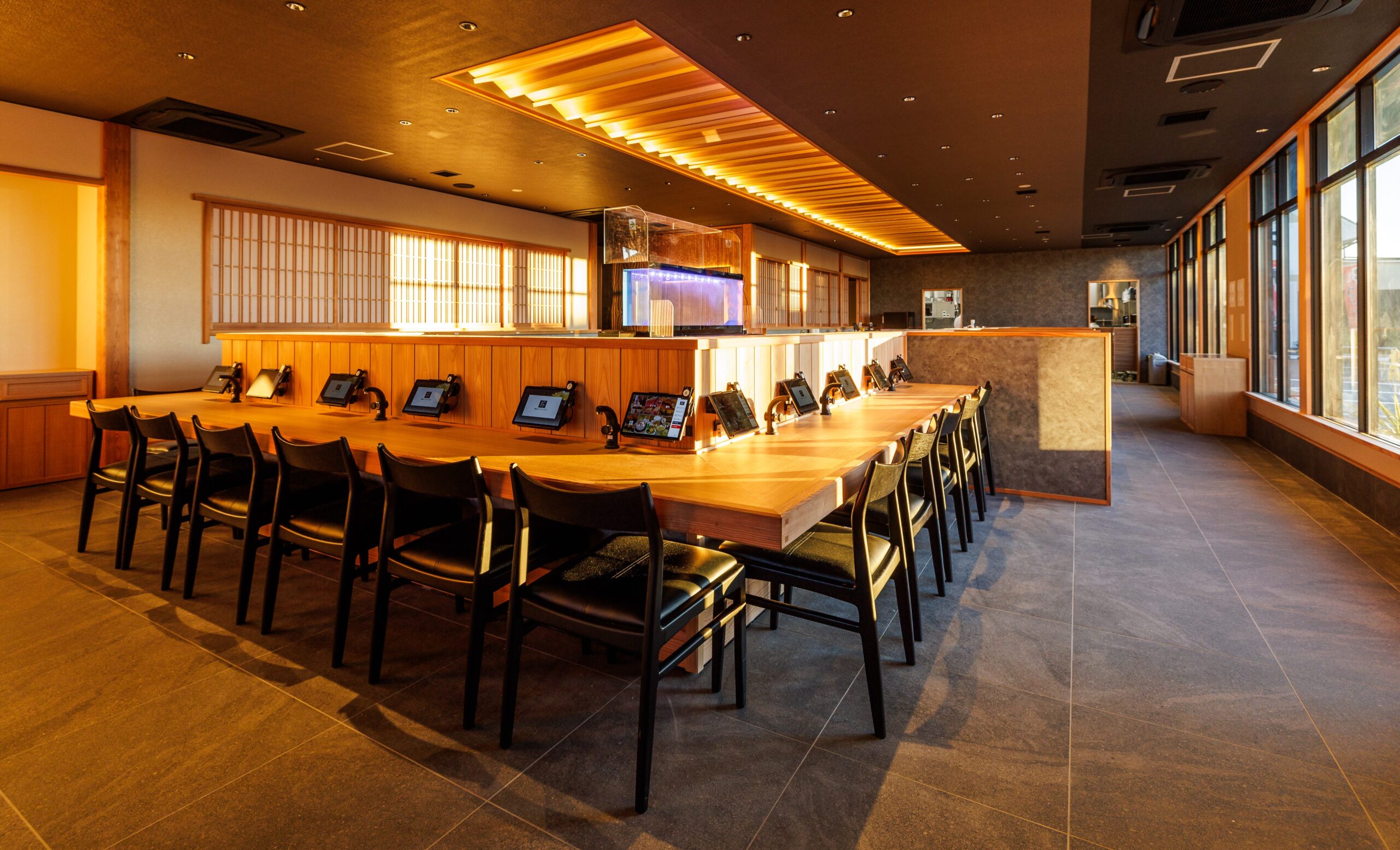 廻転鮨 銀座おのでら 境町店