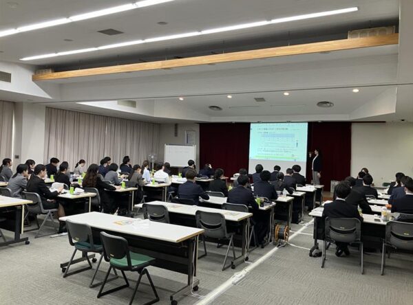 株式会社日立ビルシステム 亀有総合センターで、公認スポーツ栄養士 仲西加奈が栄養セミナーを実施