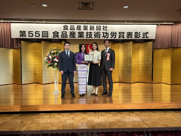 【事後レポート】第55回食品産業技術功労賞「サステナビリティ部門」/「給食施設への特定技能人材受け入れ」が評価され受賞 ～海外人財ひとり一人が、安心して働ける環境づくりを推進～